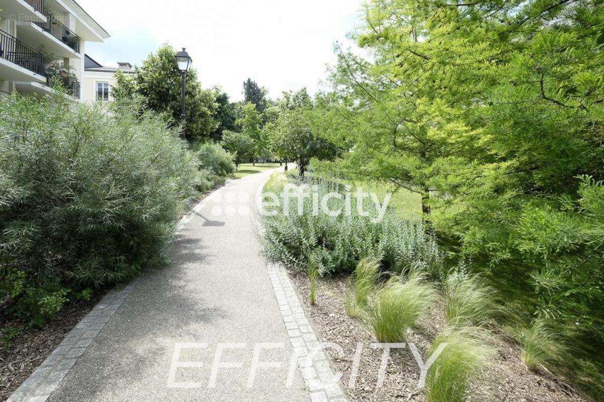 Appartement à RUEIL-MALMAISON