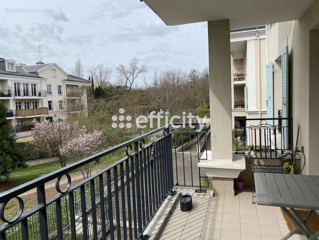 Appartement à RUEIL-MALMAISON