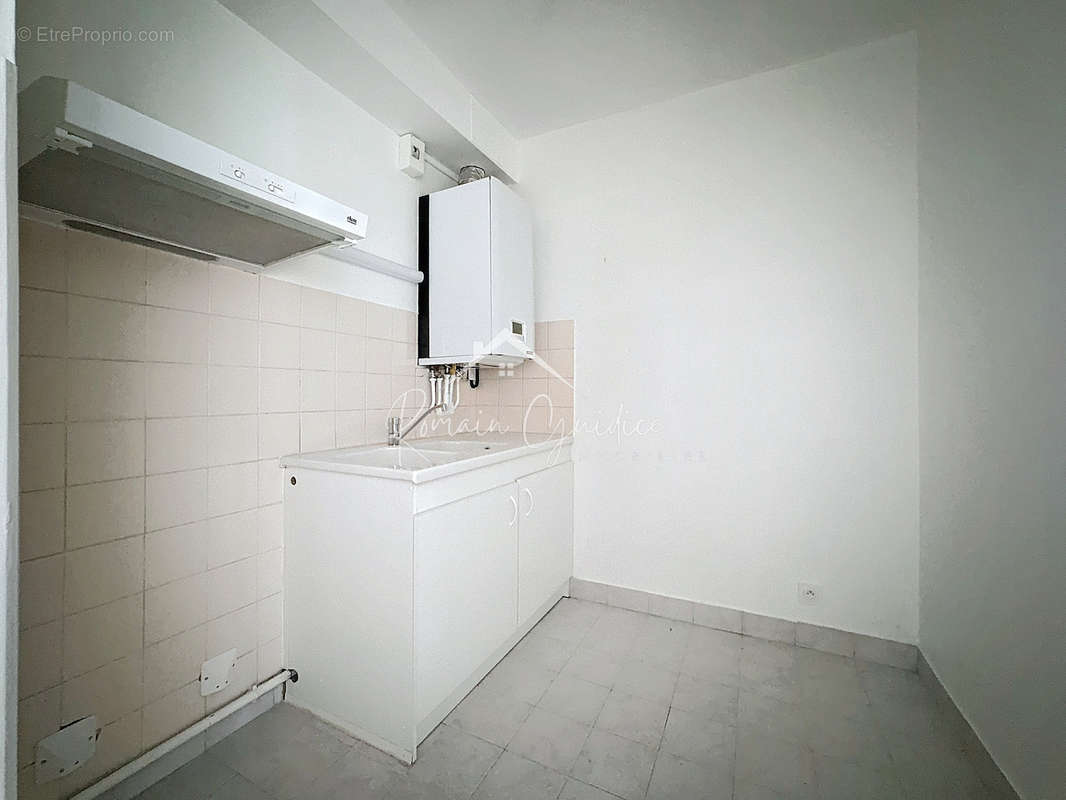 Appartement à SAINT-AFFRIQUE