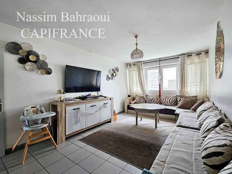 Appartement à COLOMBES