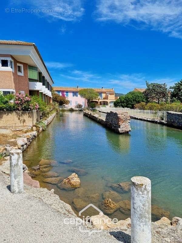 Appartement à HYERES