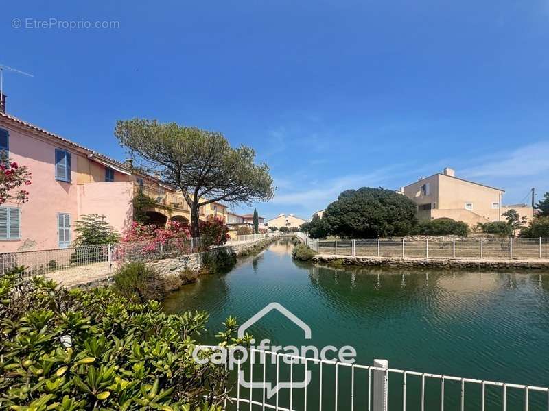 Appartement à HYERES