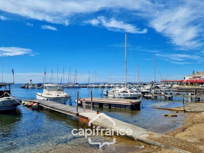 Appartement à HYERES