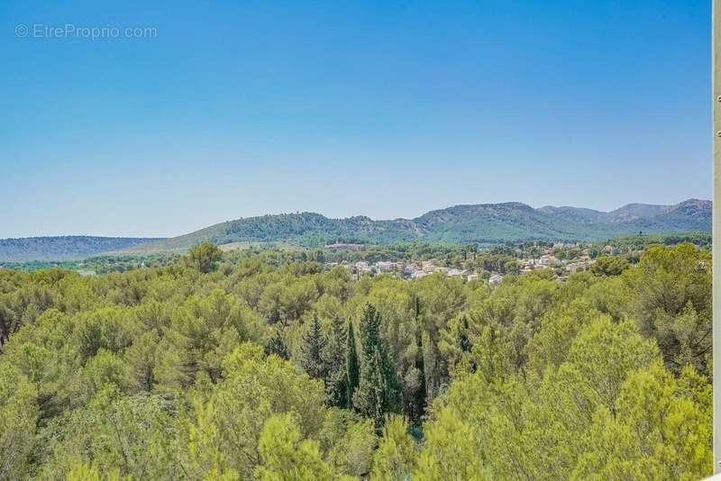 Appartement à AUBAGNE