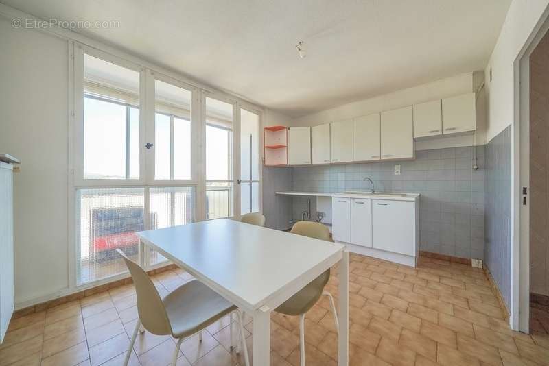 Appartement à AUBAGNE