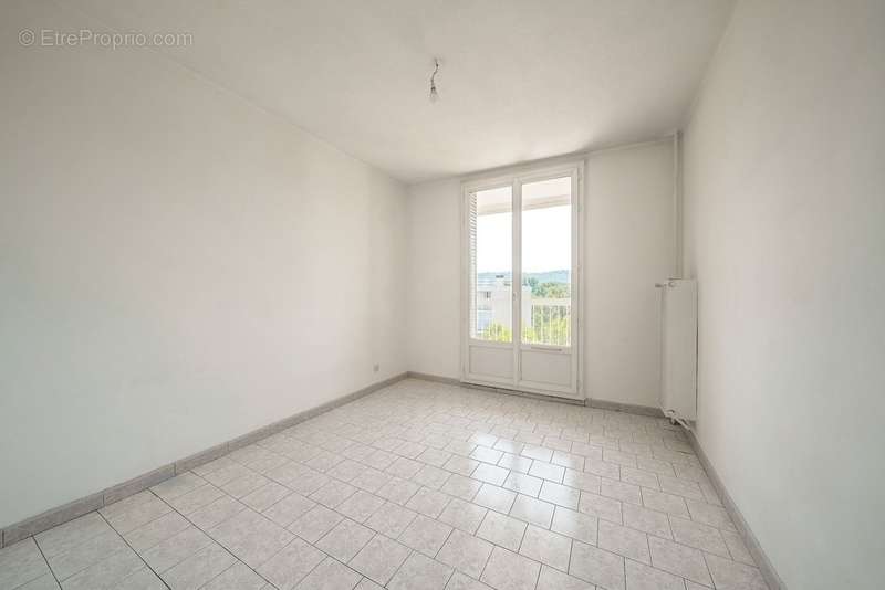 Appartement à AUBAGNE