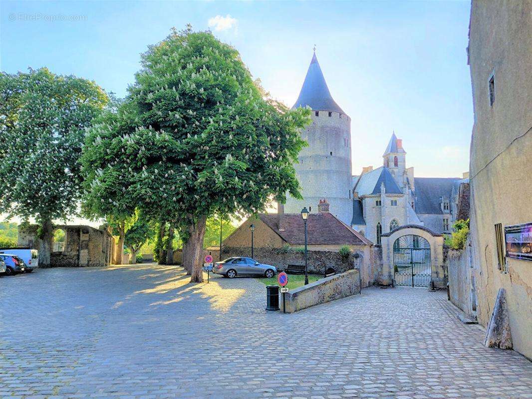 Maison à CHATEAUDUN