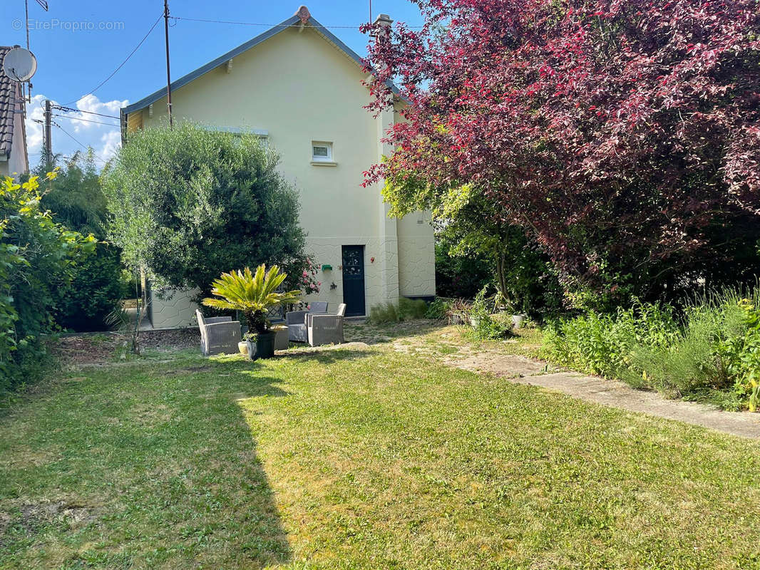 Maison à TREMBLAY-EN-FRANCE