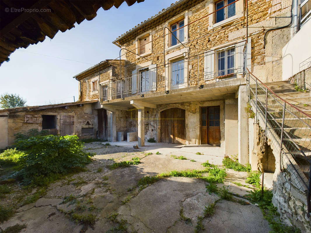 Maison à GRILLON