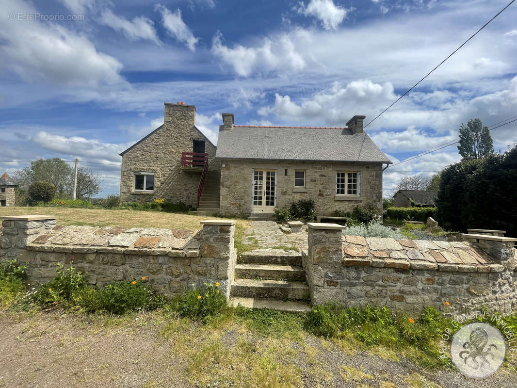 Maison à PLOREC-SUR-ARGUENON