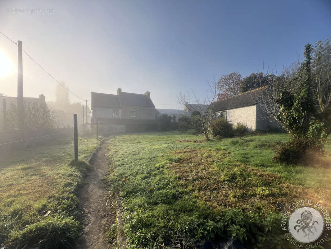 Maison à PLOREC-SUR-ARGUENON