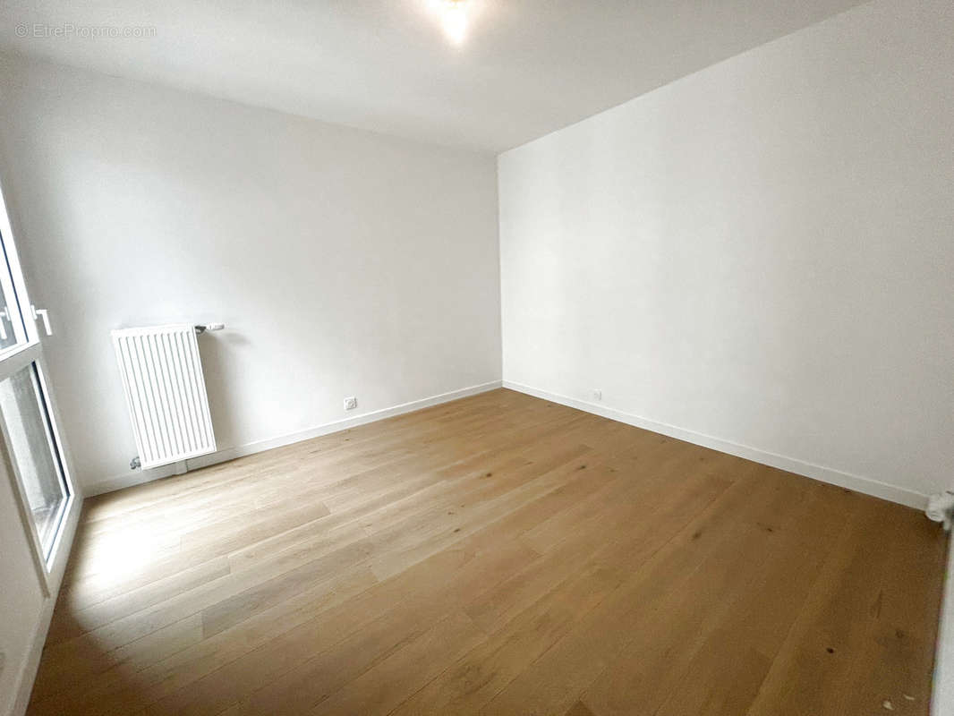 Appartement à ENGHIEN-LES-BAINS