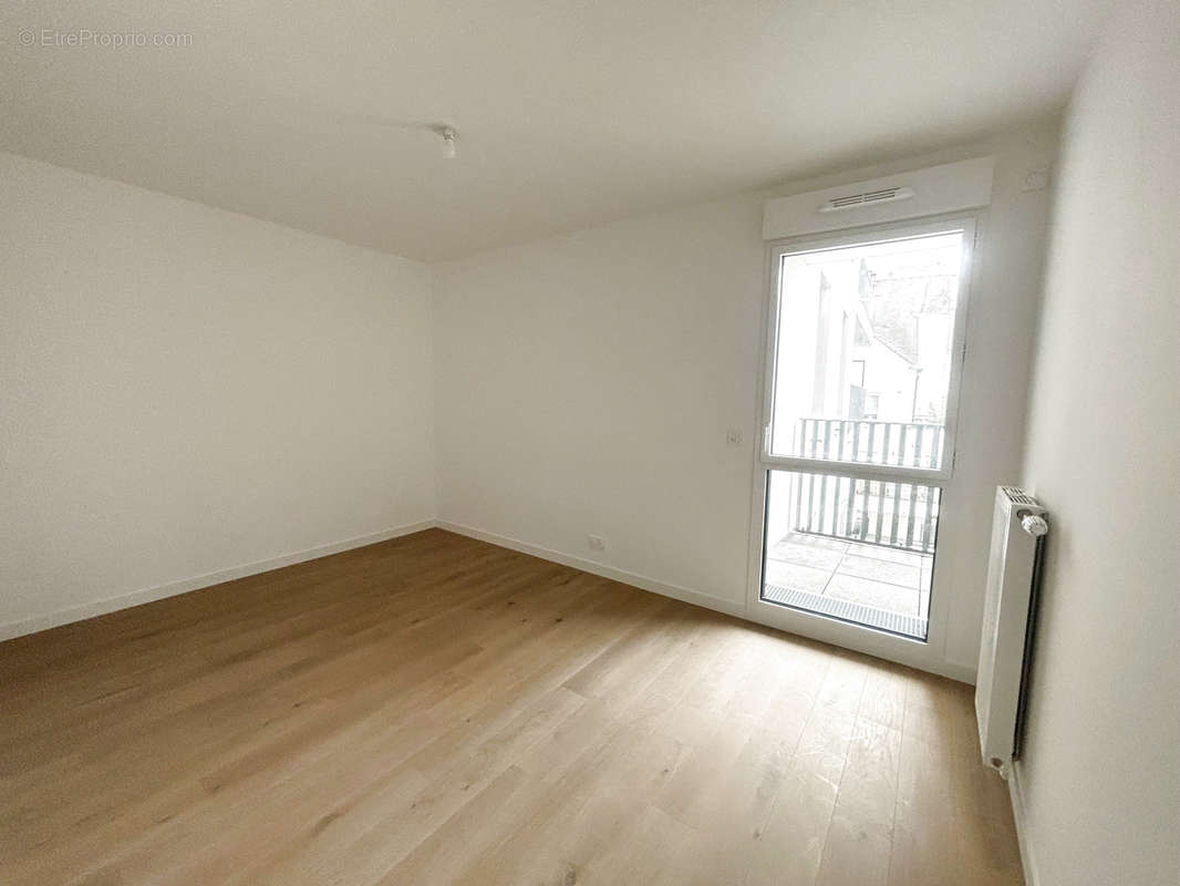 Appartement à ENGHIEN-LES-BAINS