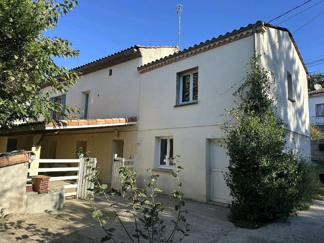 Maison à BLAYE-LES-MINES