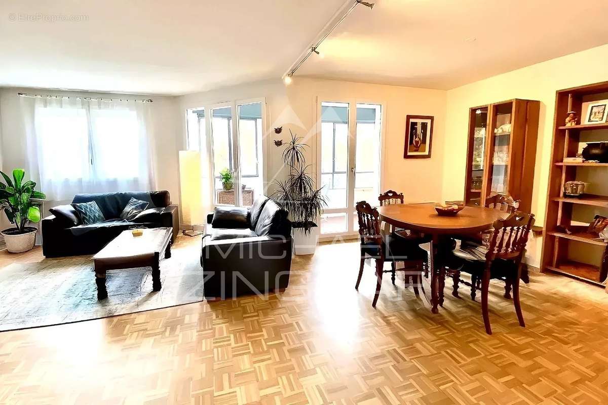 Appartement à LYON-3E