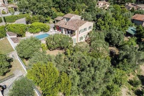 Maison à MOUGINS