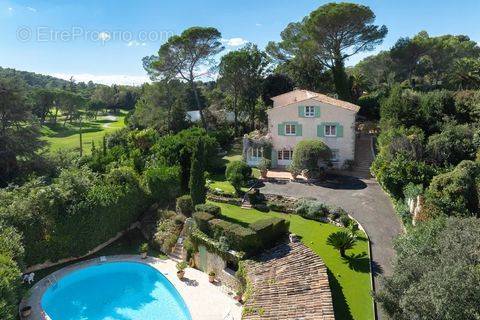 Maison à MOUGINS