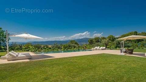 Maison à MOUGINS