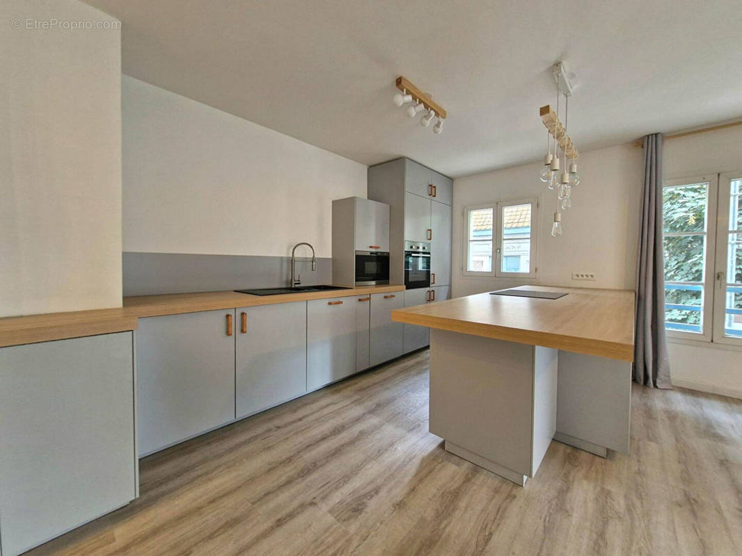 Appartement à RUEIL-MALMAISON