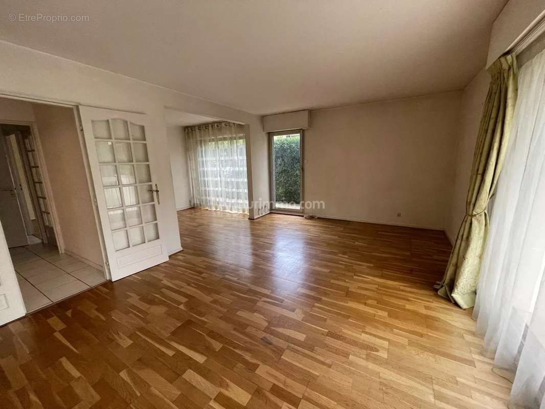 Appartement à SOISY-SUR-SEINE