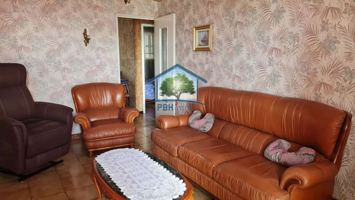 Appartement à MARSEILLE-11E