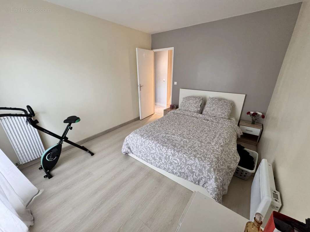 Appartement à DOURDAN