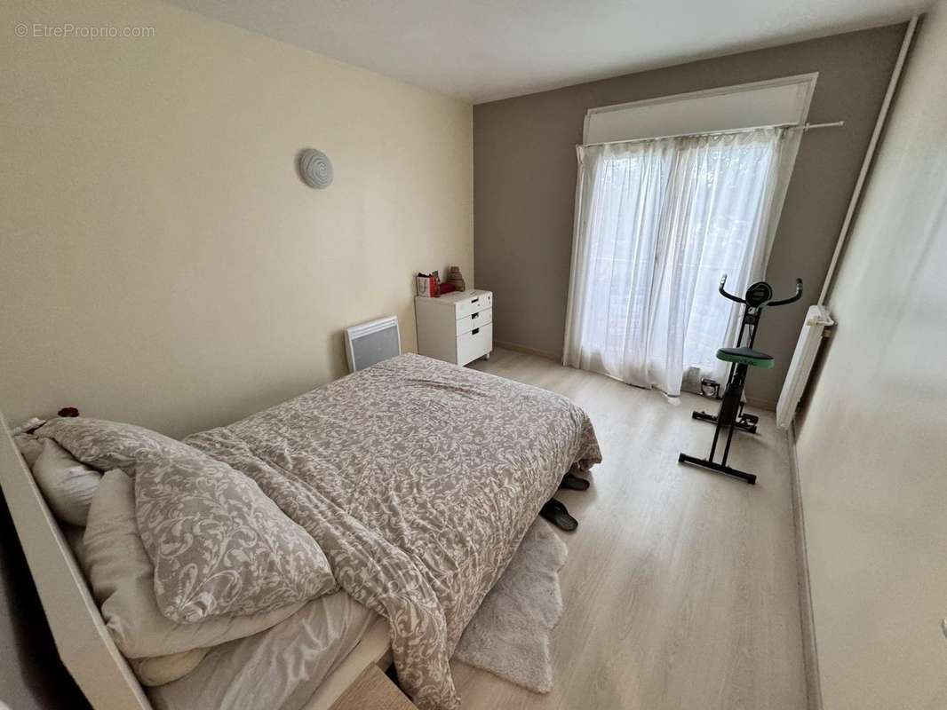 Appartement à DOURDAN