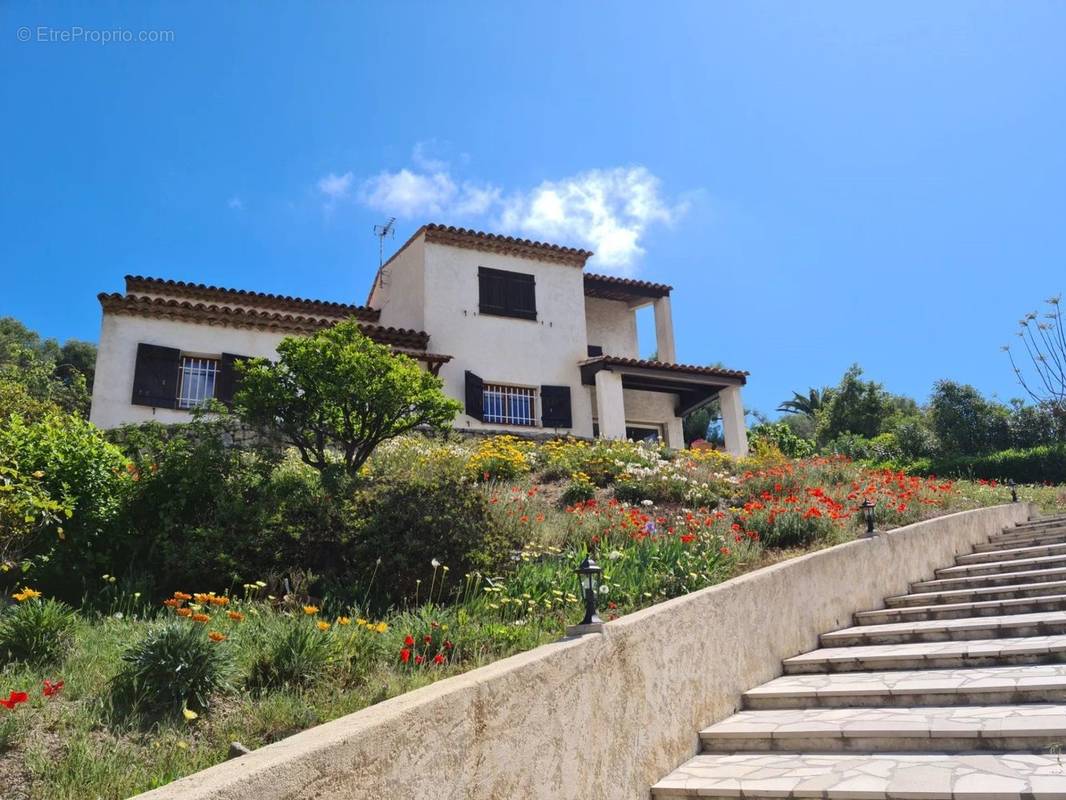 Maison à ANTIBES