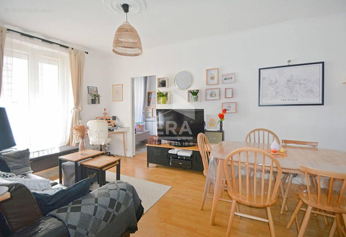 Appartement à ISSY-LES-MOULINEAUX