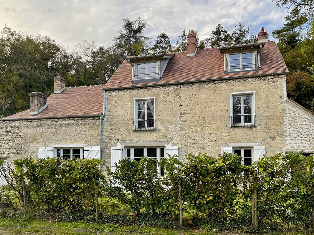 Maison à CHALO-SAINT-MARS