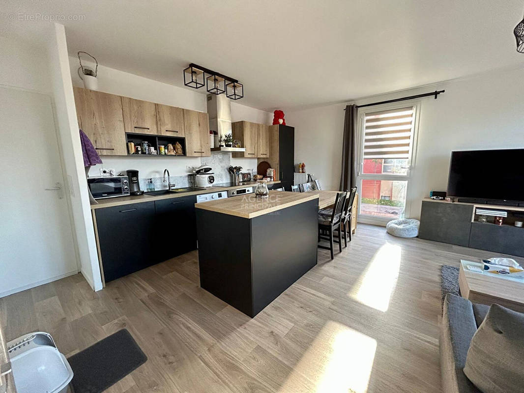 Appartement à CARRIERES-SOUS-POISSY