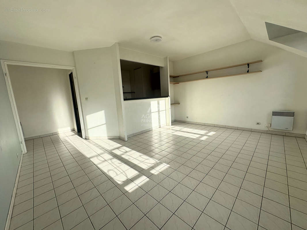 Appartement à CARRIERES-SOUS-POISSY