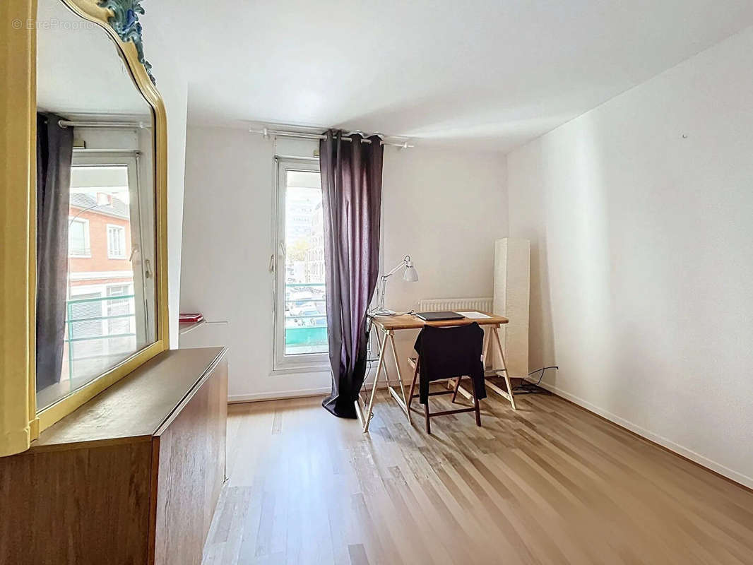 Appartement à CLICHY