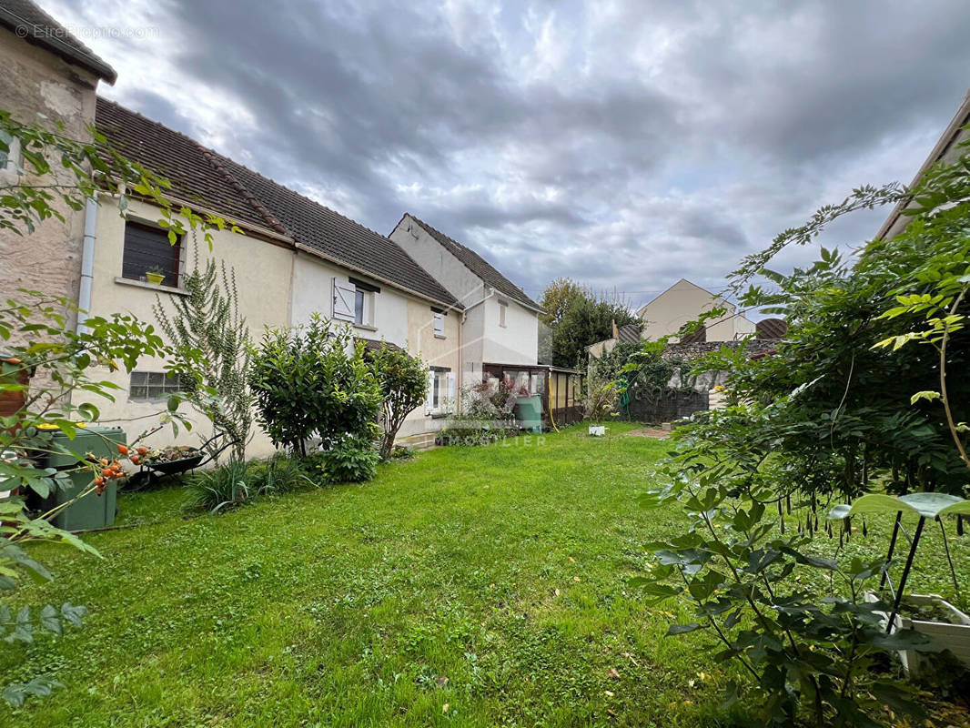 Maison à BOULEURS