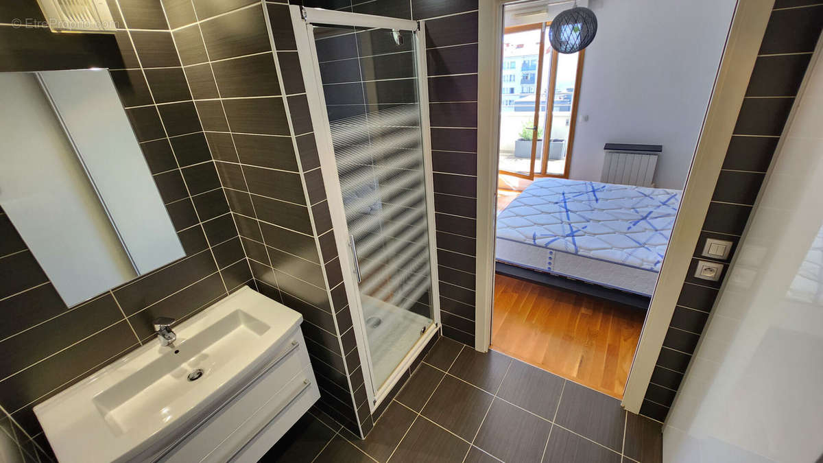 Appartement à LYON-3E