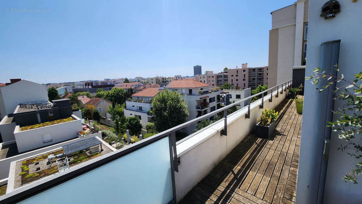 Appartement à LYON-3E