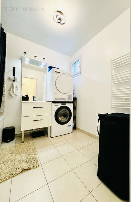 Appartement à VIGNEUX-SUR-SEINE