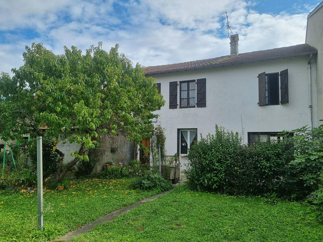 Maison à MAUBOURGUET