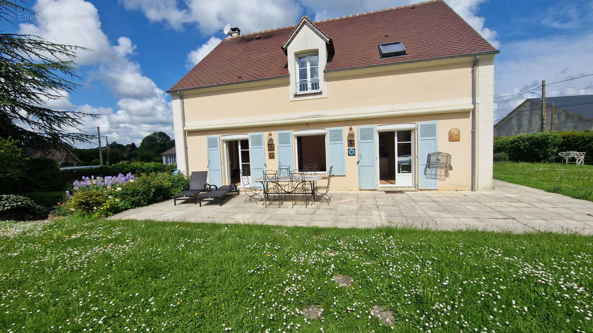 Maison à MAINTENON