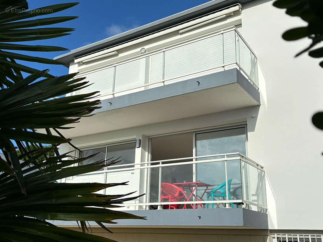 Appartement à VAUX-SUR-MER