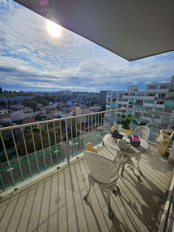 Appartement à AUBERVILLIERS