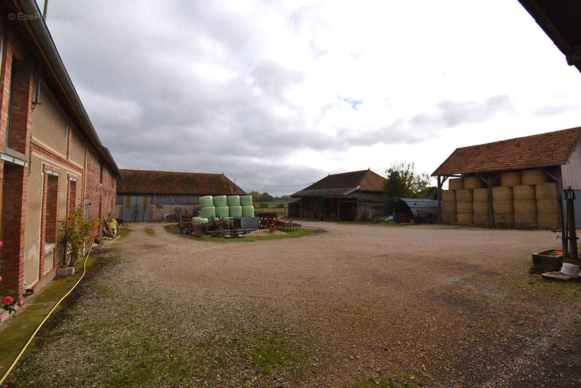 Maison à PINEY