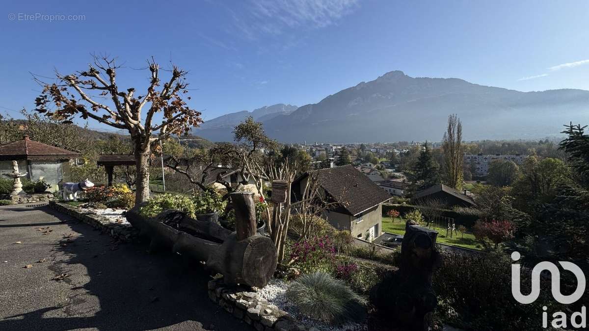 Photo 4 - Maison à BONNEVILLE