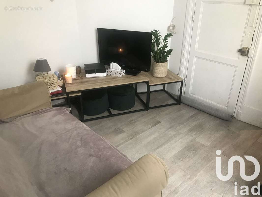 Photo 2 - Appartement à PARIS-10E