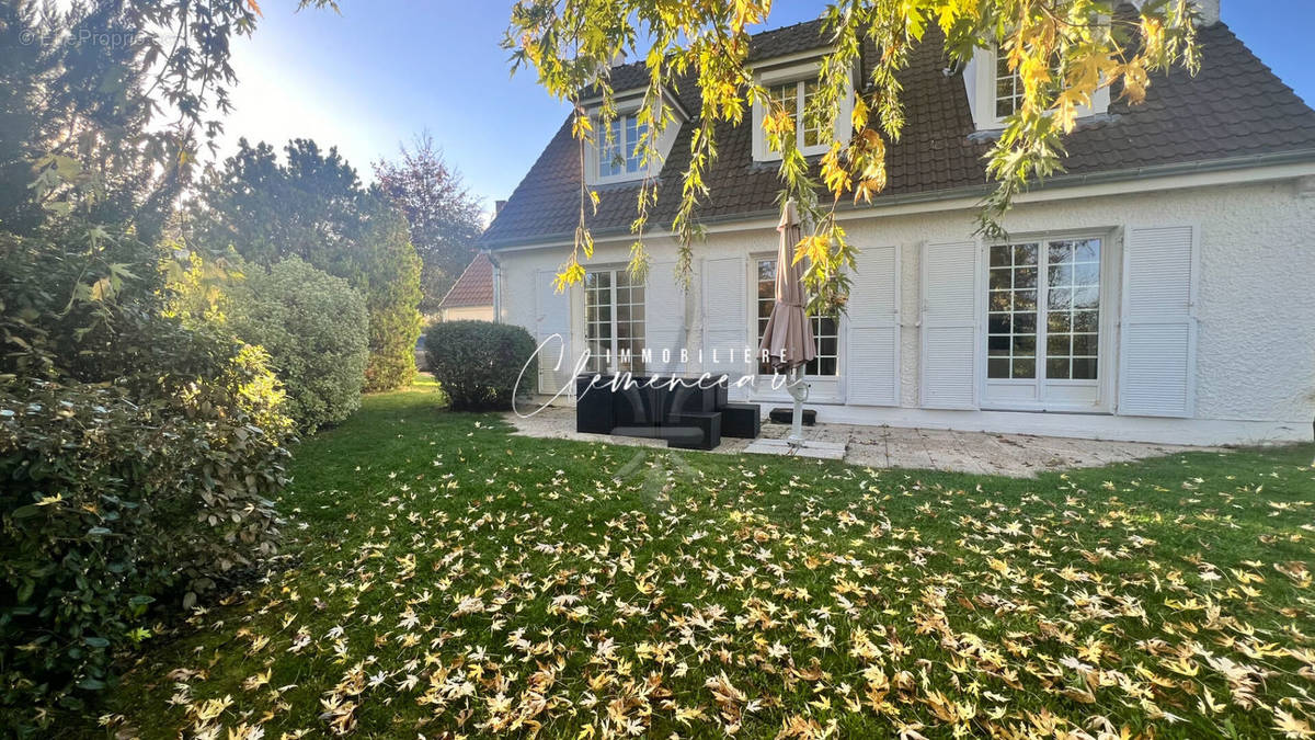 Maison à VILLENNES-SUR-SEINE