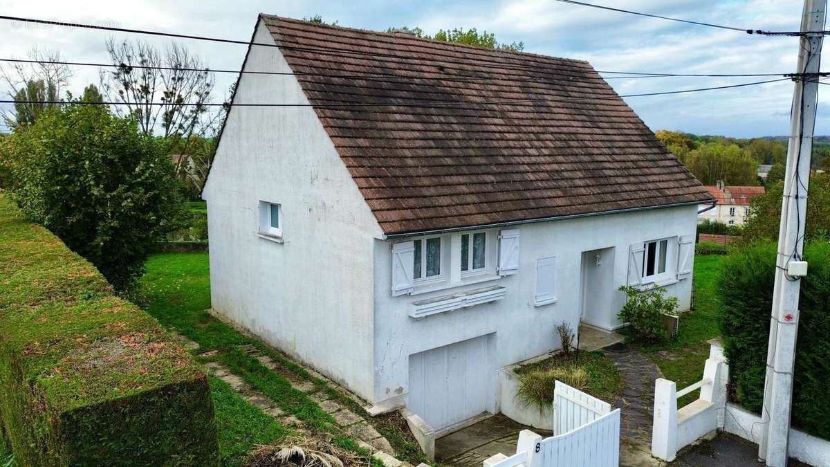 Photo 2 - Maison à CREPY-EN-VALOIS