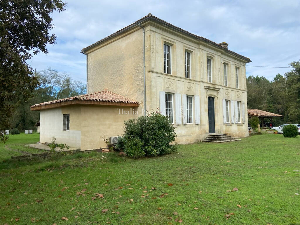 Maison à SAINT-SYMPHORIEN