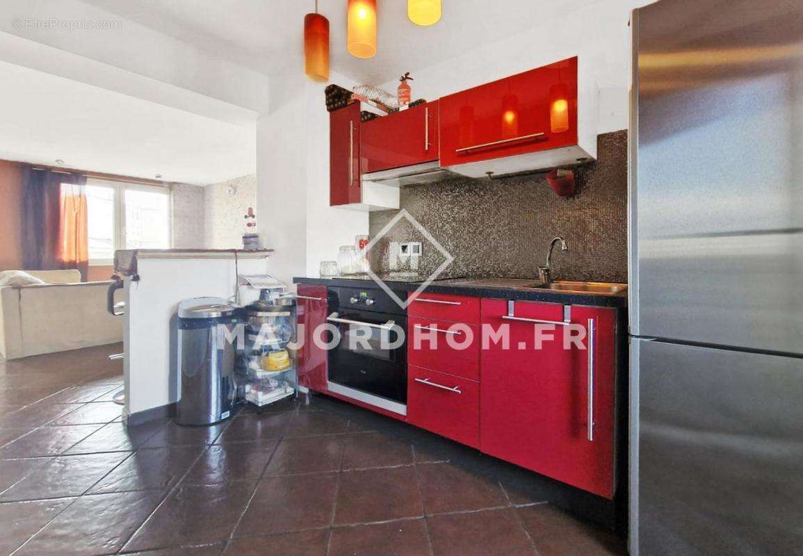 Appartement à MARSEILLE-8E