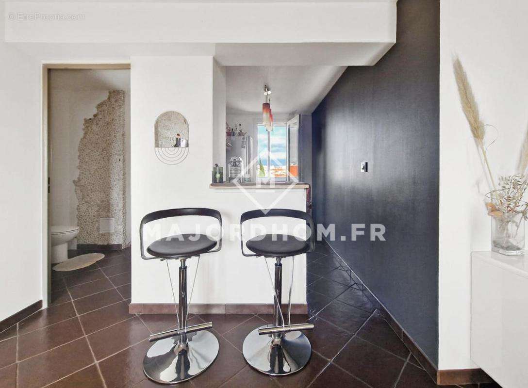 Appartement à MARSEILLE-8E