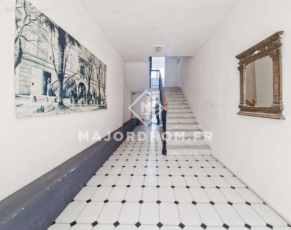 Appartement à MARSEILLE-11E